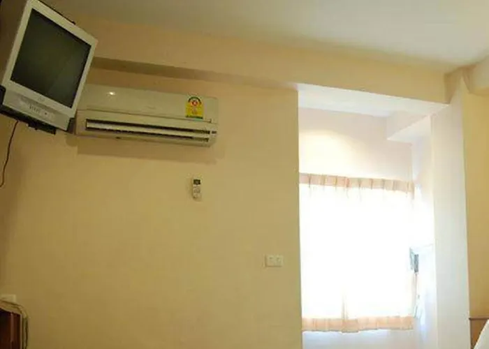 Hotel Rambuttri House Bangkok