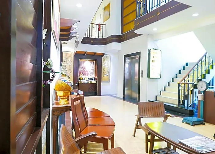Hotel Rambuttri House 2*