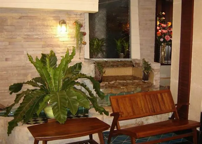 Hotel Rambuttri House